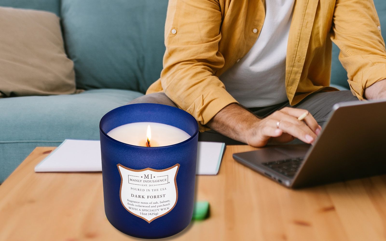 Candles for Men: Best Scents and Gift Ideas This Holiday Season